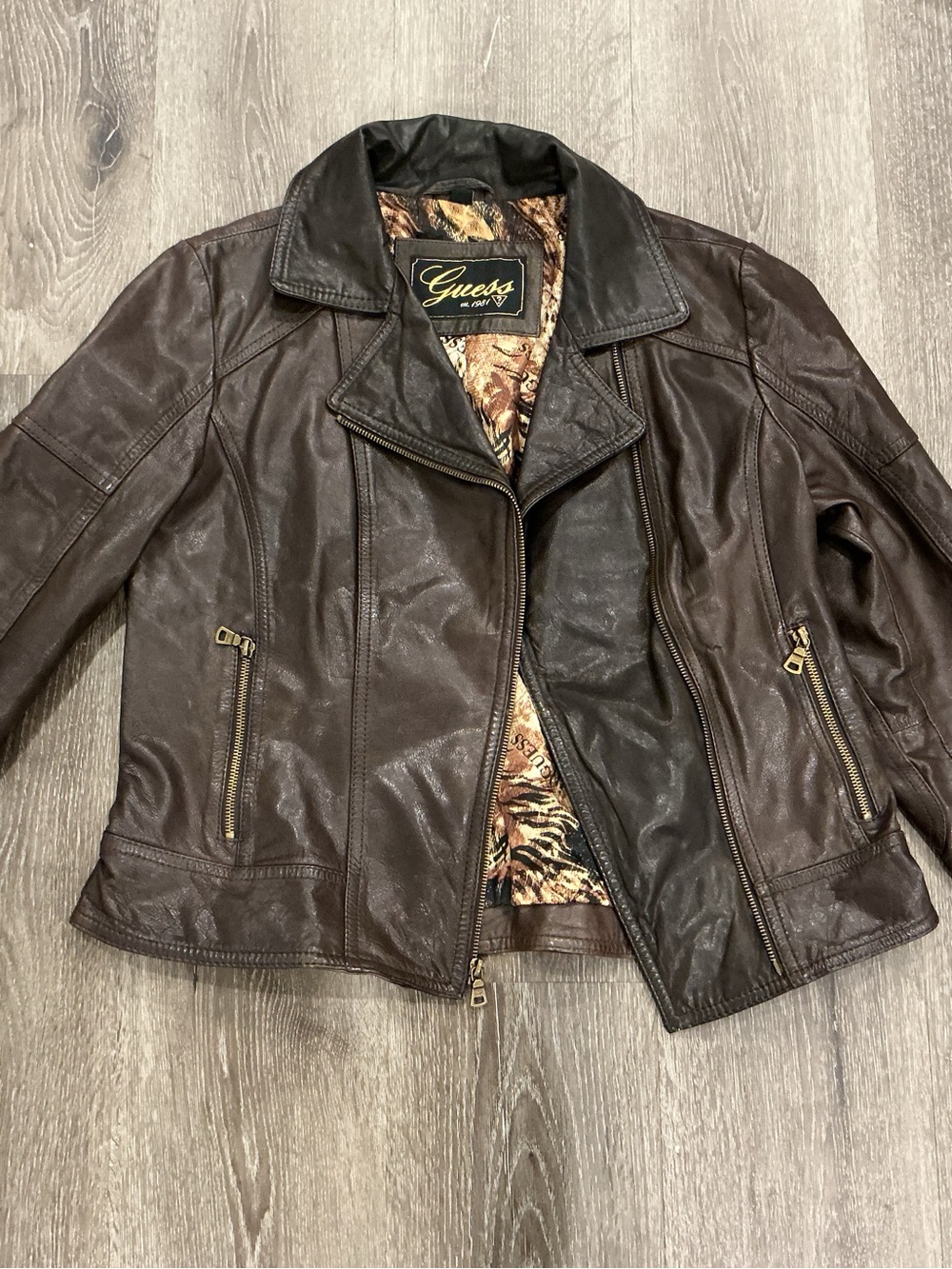 Guess Leather Moto Jacket, Satin Print Lining, Women’s Lg, Zip Close, Classic